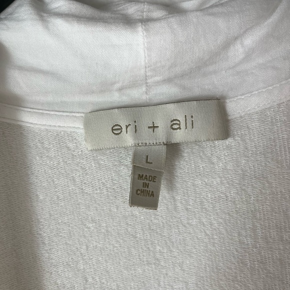 Eri & Ali Soft White 3/4 Sleeve Tie-Front Blouse - Picture 2 of 11